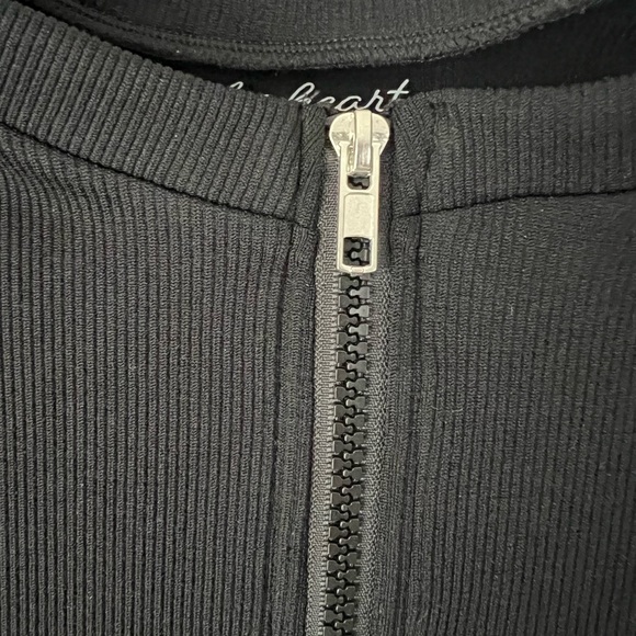 Derek Heart Top - Picture 10 of 11